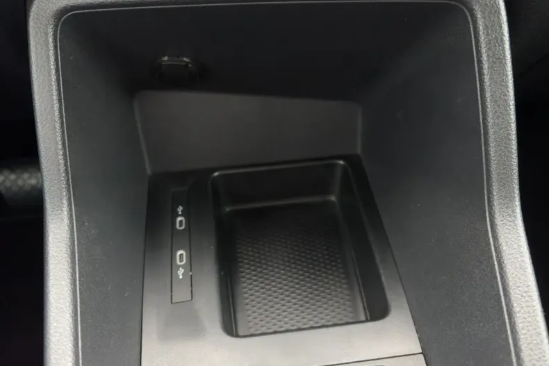 Volkswagen Caddy Maxi din 2022 cu 67.369 km - oferta VOL185071 - foto 22