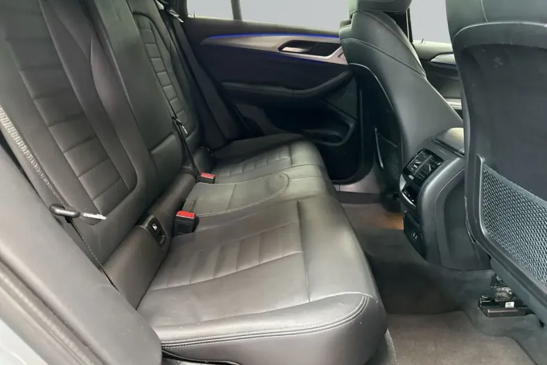 BMW X4 (Seria X) din 2022 cu 65.500 km - oferta BMW185076 - foto 10
