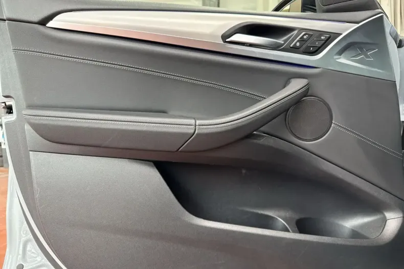 BMW X4 (Seria X) din 2022 cu 65.500 km - oferta BMW185076 - foto 18