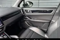 Porsche Cayenne din 2022 cu 51.350 km - oferta POR185078 - foto 24