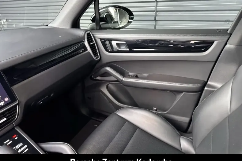 Porsche Cayenne din 2022 cu 51.350 km - oferta POR185078 - foto 24