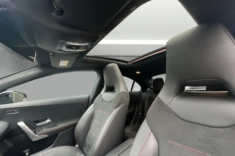 Mercedes-Benz CLA 220 (Clasa CLA) din 2022 cu 70.000 km - oferta MER185088 - foto 11