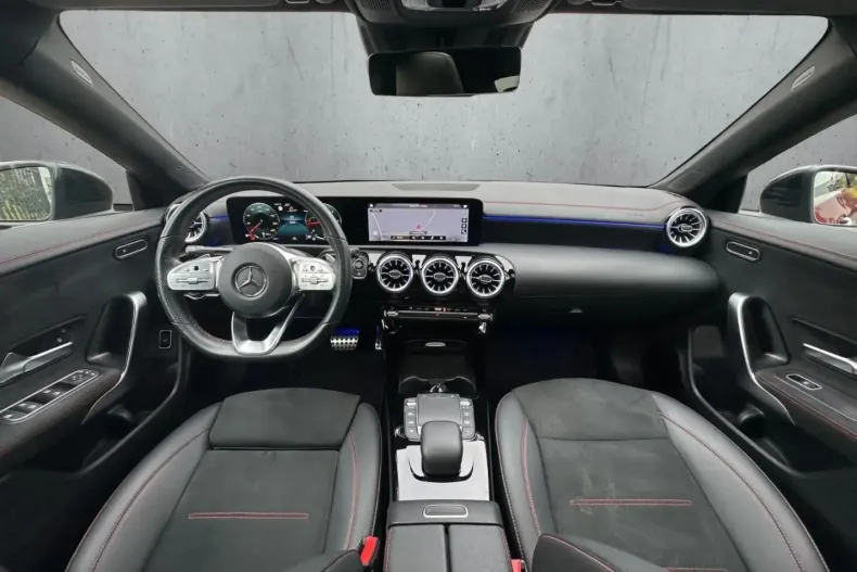 Mercedes-Benz CLA 220 (Clasa CLA) din 2022 cu 70.000 km - oferta MER185088 - foto 13