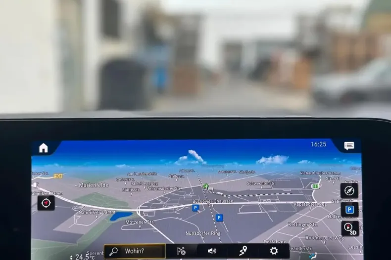 Mercedes-Benz CLA 220 (Clasa CLA) din 2022 cu 70.000 km - oferta MER185088 - foto 17