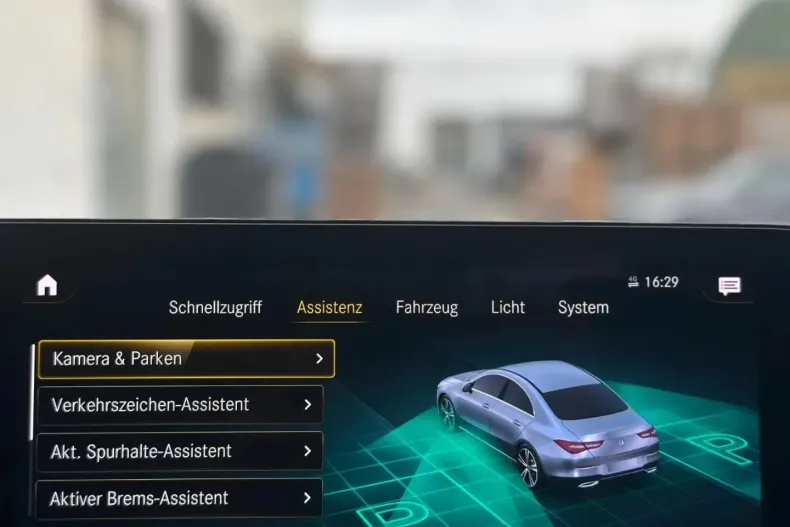 Mercedes-Benz CLA 220 (Clasa CLA) din 2022 cu 70.000 km - oferta MER185088 - foto 21