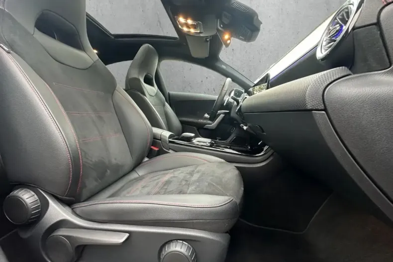 Mercedes-Benz CLA 220 (Clasa CLA) din 2022 cu 70.000 km - oferta MER185088 - foto 27