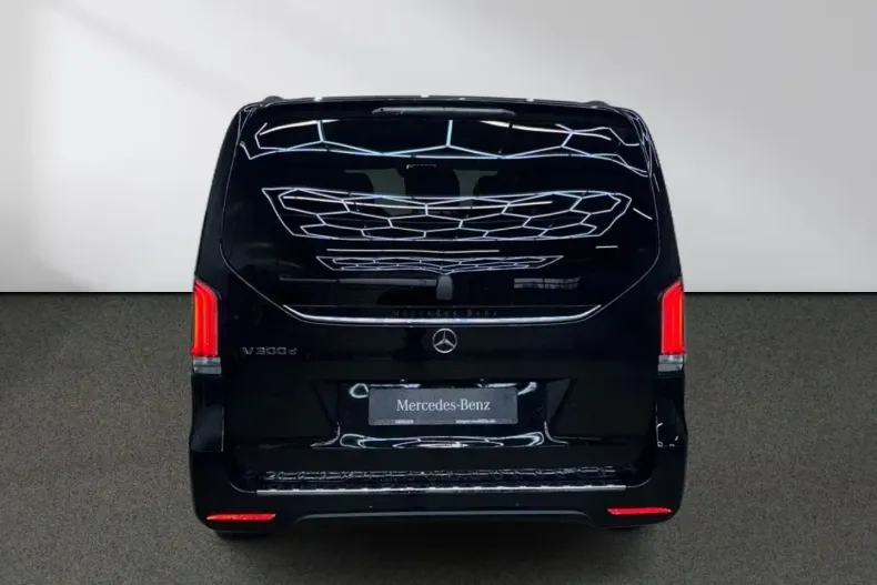 Mercedes-Benz V 300 (Clasa V) din 2026 cu 9.500 km - oferta MER185090 - foto 4