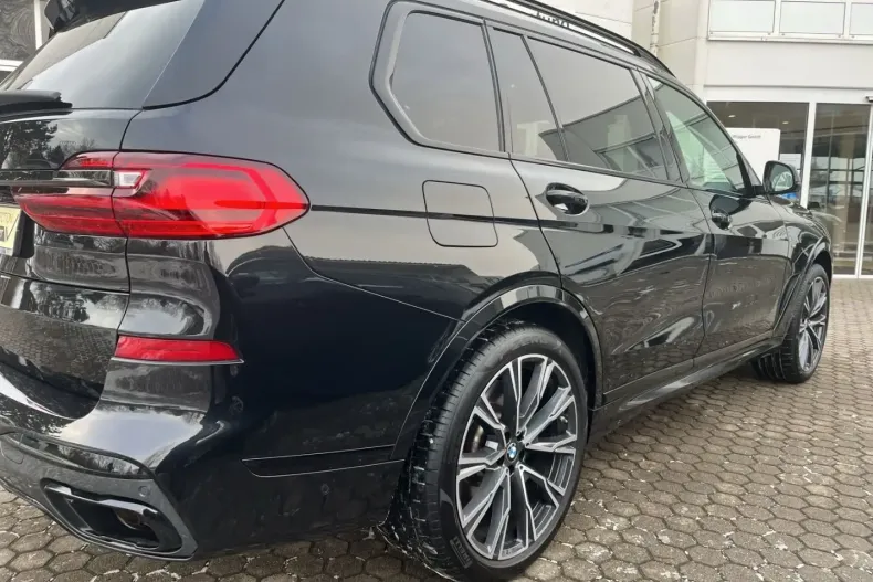 BMW X7 M50 (Seria X) din 2022 cu 72.800 km - oferta BMW185093 - foto 4