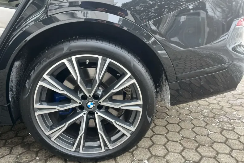 BMW X7 M50 (Seria X) din 2022 cu 72.800 km - oferta BMW185093 - foto 12