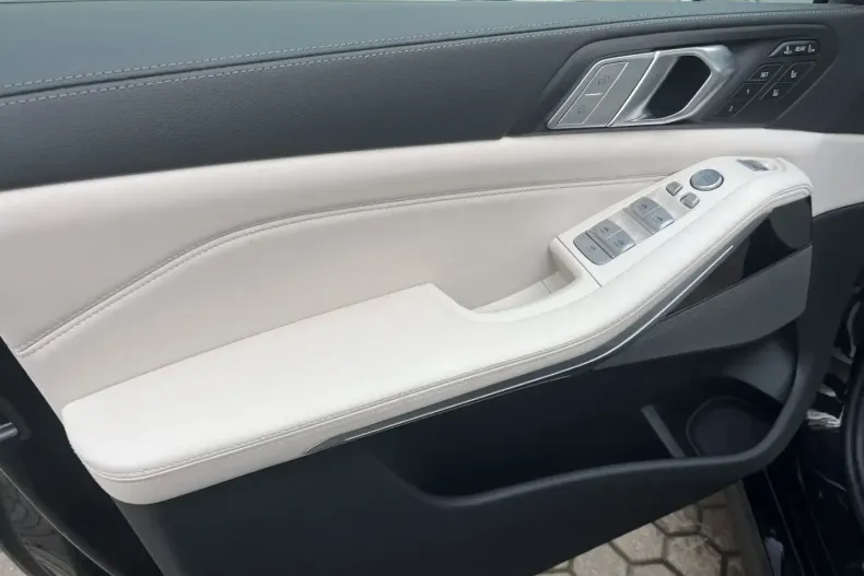 BMW X7 M50 (Seria X) din 2022 cu 72.800 km - oferta BMW185093 - foto 28