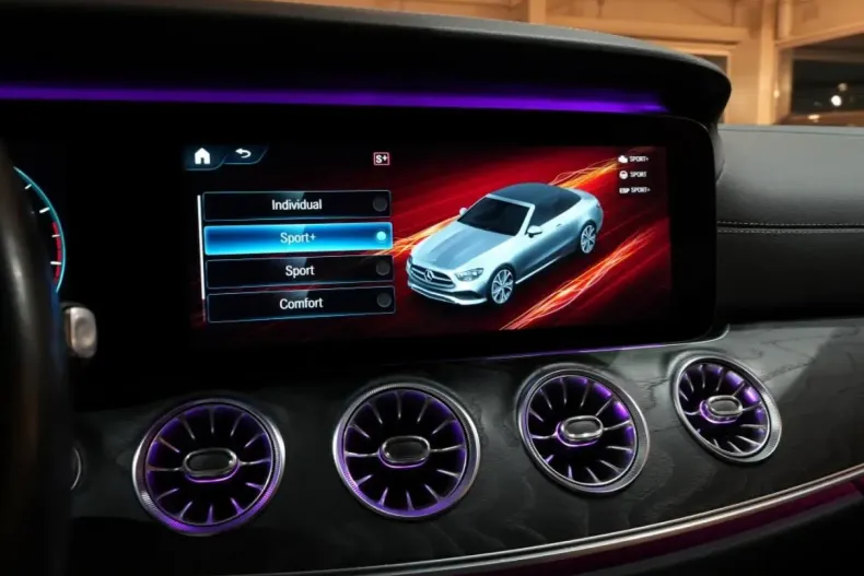 Mercedes-Benz E 200 (Clasa E) din 2021 cu 71.986 km - oferta MER185096 - foto 14