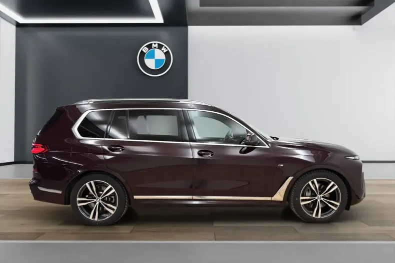 BMW X7 (Seria X) din 2023 cu 67.250 km - oferta BMW185104 - foto 5