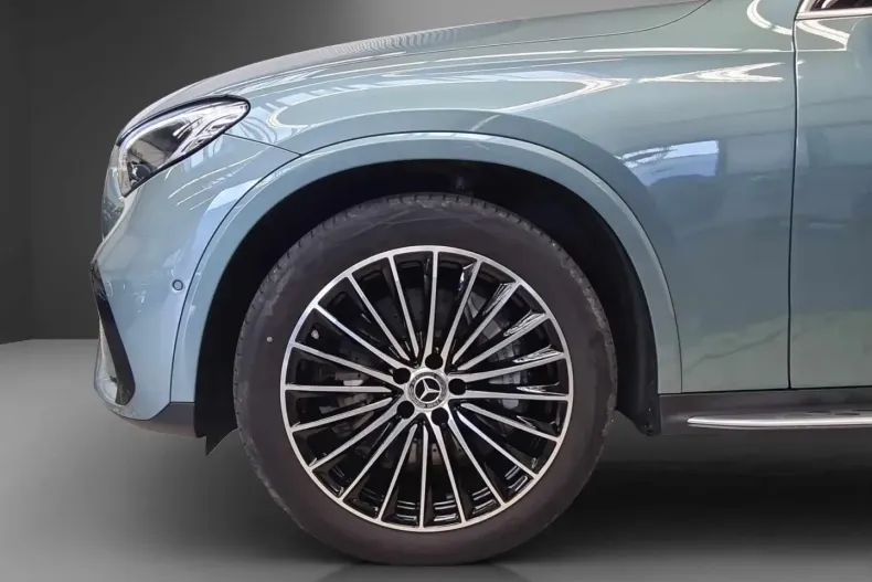 Mercedes-Benz GLC 200 (Clasa GLC) din 2024 cu 11.312 km - oferta MER185106 - foto 10