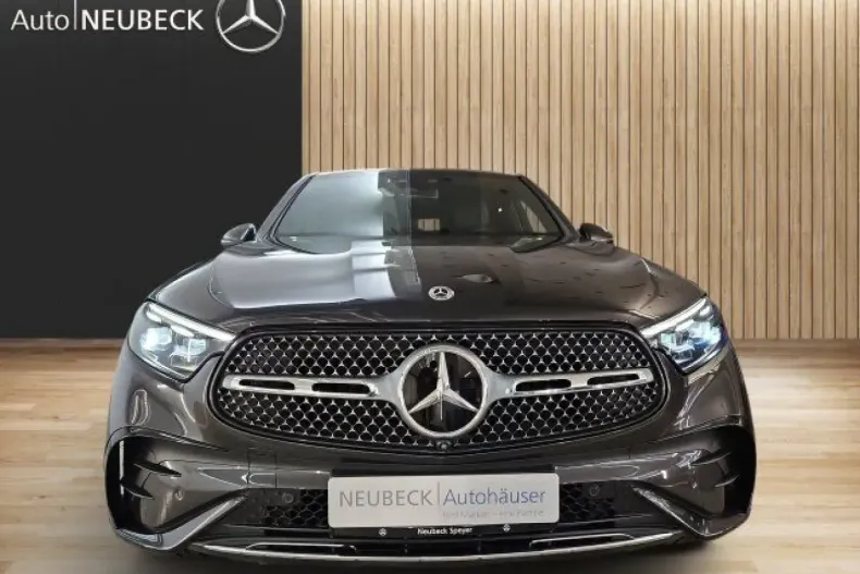 Mercedes-Benz GLC 300 (Clasa GLC) din 2023 cu 10.350 km - oferta MER185110 - foto 2