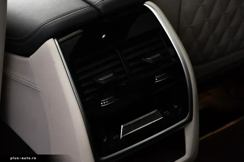BMW X7 M60 (Seria X) din 2023 cu 49.100 km - oferta BMW185111 - foto 28