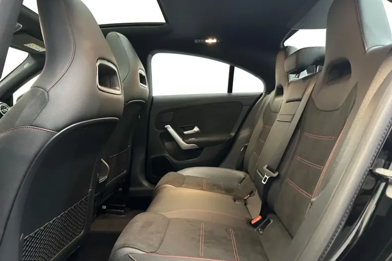 Mercedes-Benz CLA 250 (Clasa CLA) din 2025 cu 7.130 km - oferta MER185116 - foto 11