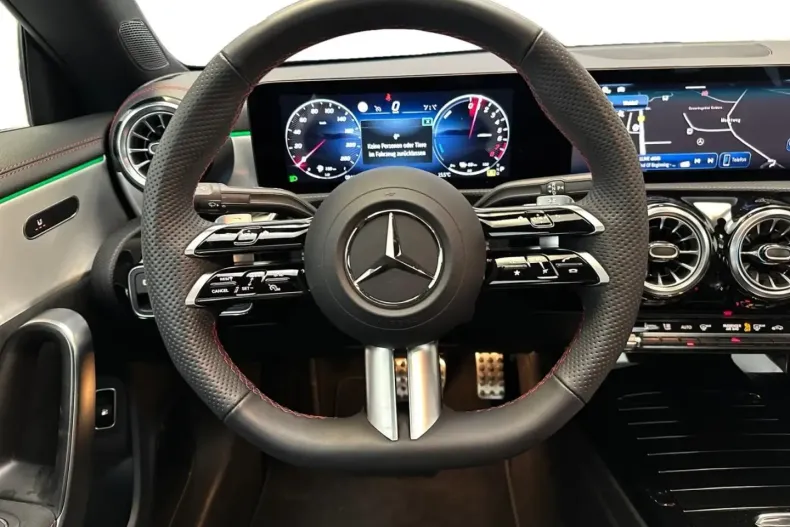 Mercedes-Benz CLA 250 (Clasa CLA) din 2025 cu 7.130 km - oferta MER185116 - foto 13