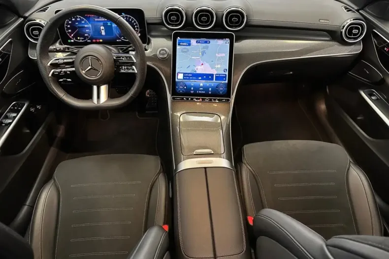 Mercedes-Benz C 300 (Clasa C) din 2024 cu 13.359 km - oferta MER185118 - foto 12