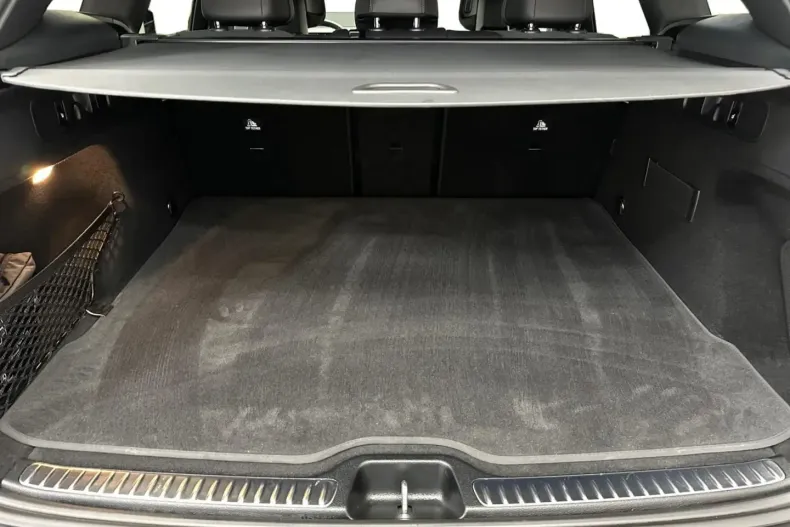 Mercedes-Benz GLC 300 (Clasa GLC) din 2025 cu 13.061 km - oferta MER185119 - foto 6