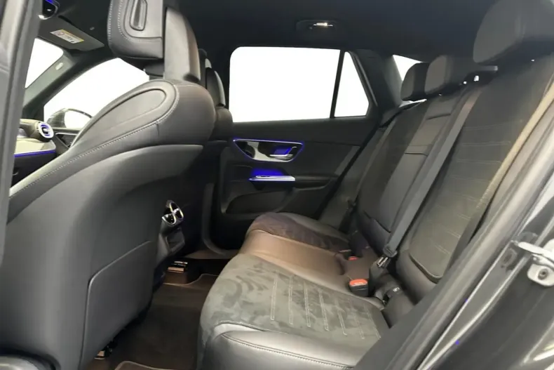 Mercedes-Benz GLC 300 (Clasa GLC) din 2025 cu 13.061 km - oferta MER185119 - foto 11