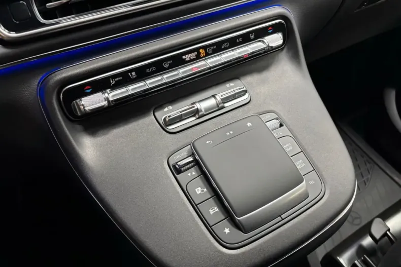 Mercedes-Benz EQV din 2024 cu 9.800 km - oferta MER185121 - foto 16