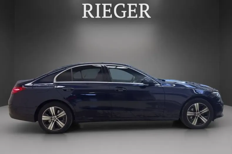 Mercedes-Benz C 300 (Clasa C) din 2023 cu 45.723 km - oferta MER185124 - foto 7