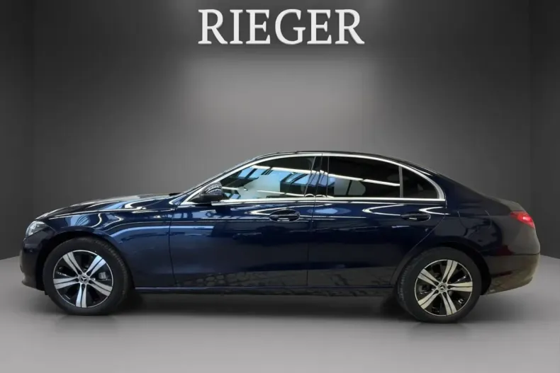 Mercedes-Benz C 300 (Clasa C) din 2023 cu 45.723 km - oferta MER185124 - foto 9