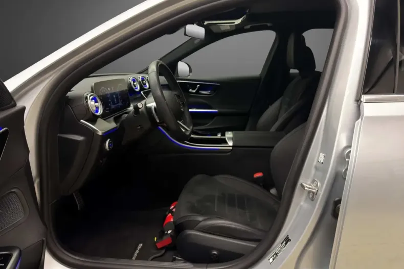 Mercedes-Benz C 300 (Clasa C) din 2024 cu 16.834 km - oferta MER185125 - foto 12