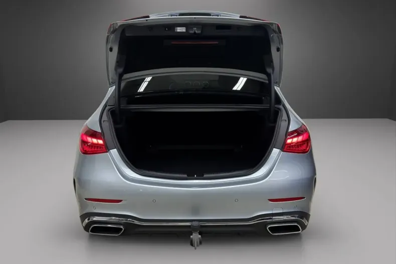 Mercedes-Benz C 300 (Clasa C) din 2024 cu 16.834 km - oferta MER185125 - foto 15