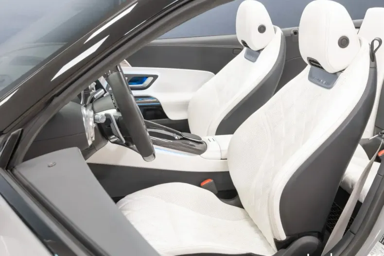 Mercedes-Benz SL 63 AMG (Clasa SL) din 2023 cu 20.000 km - oferta MER185129 - foto 14