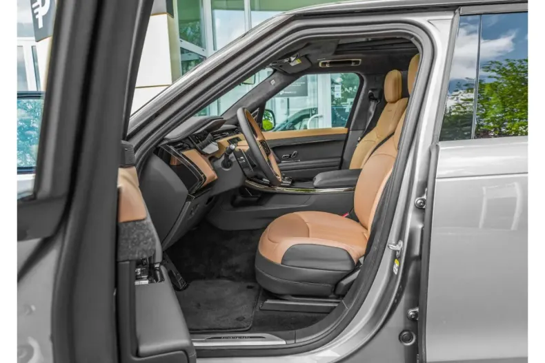 Land Rover Range Rover Sport din 2023 cu 94.800 km - oferta LAN185135 - foto 8