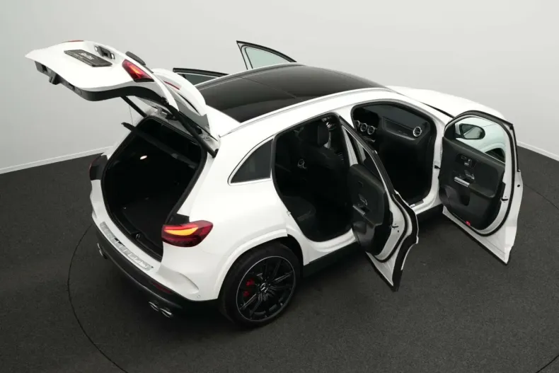 Mercedes-Benz GLA 45 AMG (Clasa GLA) din 2024 cu 25.917 km - oferta MER185137 - foto 13