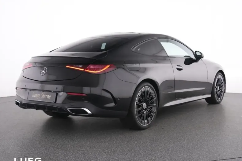 Mercedes-Benz CLE 200 (Clasa CLE) din 2024 cu 24.801 km - oferta MER185142 - foto 3