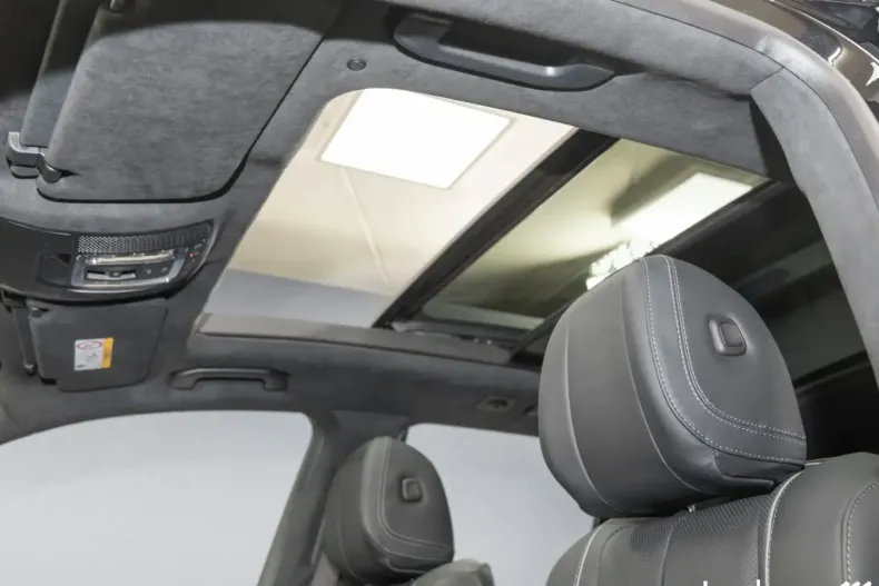 Mercedes-Benz GLE 580 (Clasa GLE) din 2024 cu 19.445 km - oferta MER185145 - foto 13