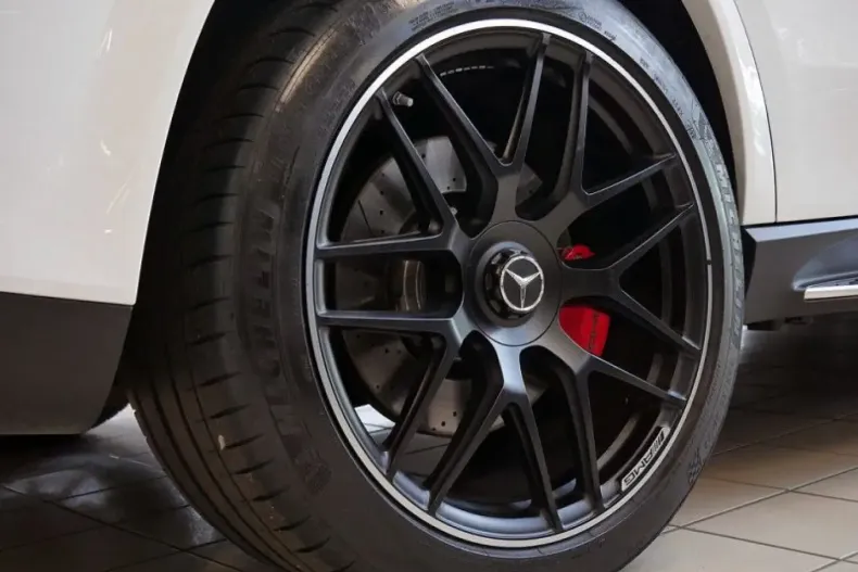 Mercedes-Benz GLE 63 AMG (Clasa GLE) din 2023 cu 39.218 km - oferta MER185151 - foto 10