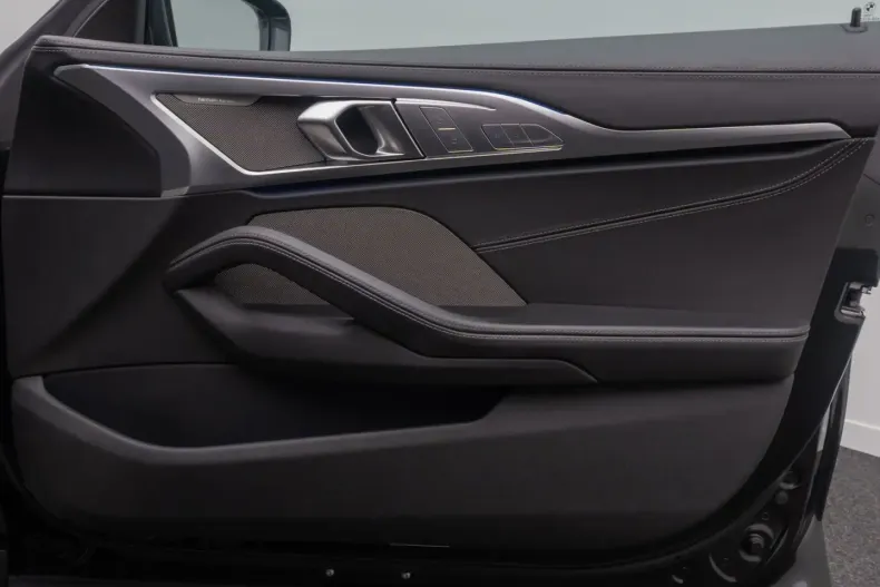 BMW 840 (Seria 8) din 2022 cu 21.037 km - oferta BMW185157 - foto 29