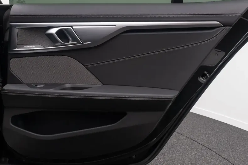 BMW 840 (Seria 8) din 2022 cu 21.037 km - oferta BMW185157 - foto 30