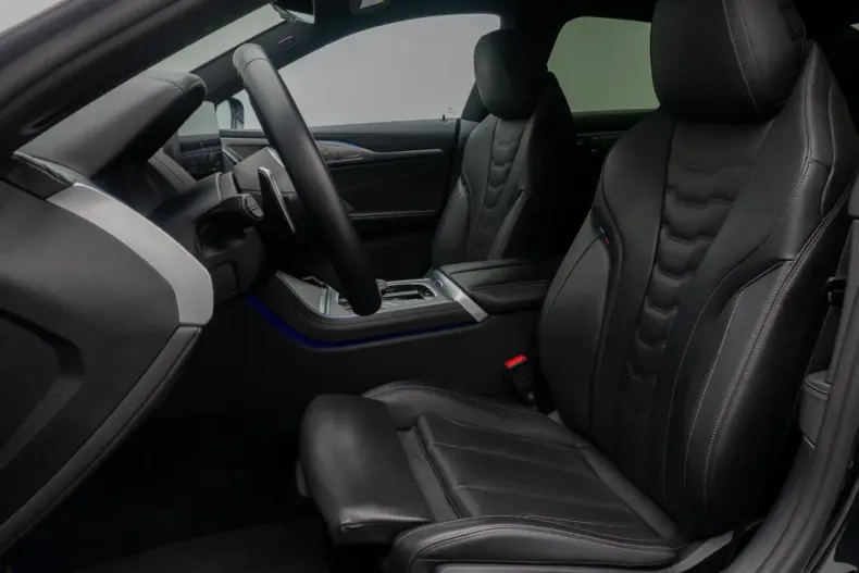 BMW 840 (Seria 8) din 2022 cu 21.037 km - oferta BMW185157 - foto 33