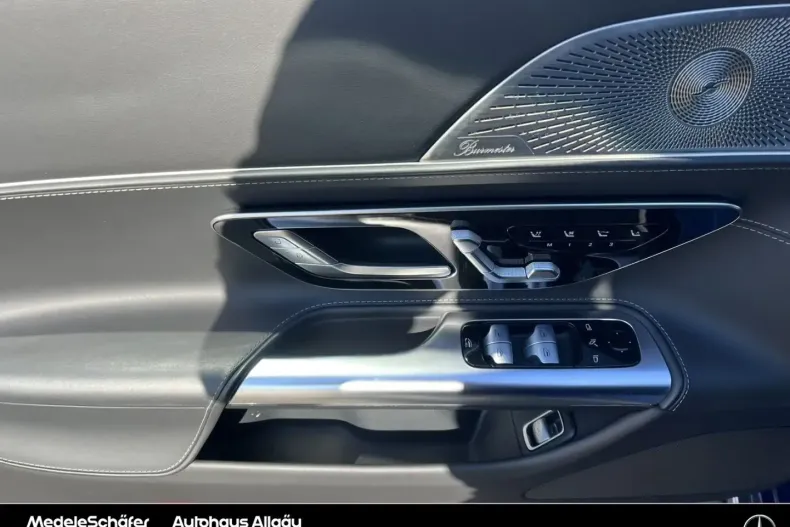 Mercedes-Benz SL 63 AMG (Clasa SL) din 2023 cu 31.547 km - oferta MER185167 - foto 11