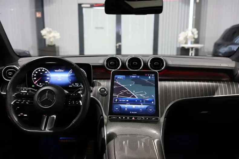 Mercedes-Benz GLC 300 (Clasa GLC) din 2023 cu 42.000 km - oferta MER185168 - foto 24