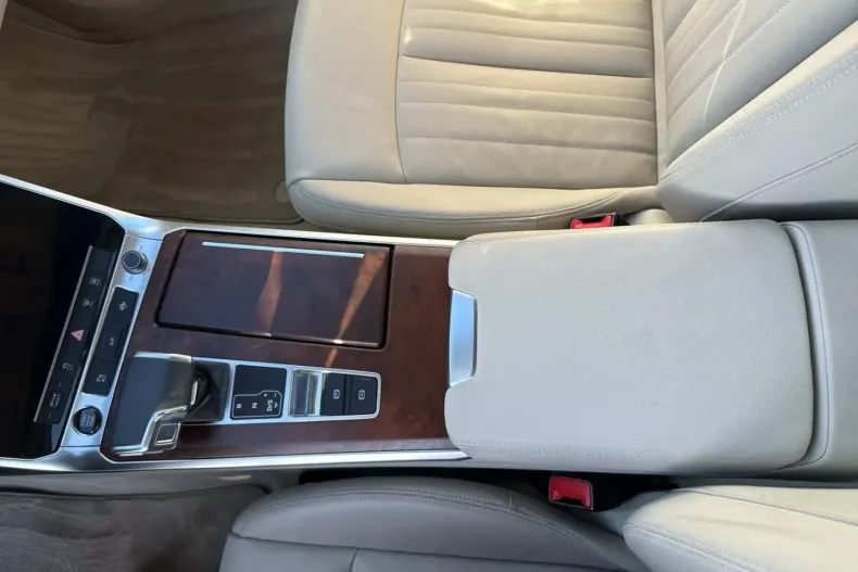 Audi A6 din 2021 cu 23.500 km - oferta AUD185170 - foto 24