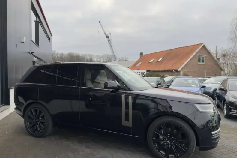 Land Rover Range Rover din 2023 cu 58.000 km - oferta LAN185172 - foto 3