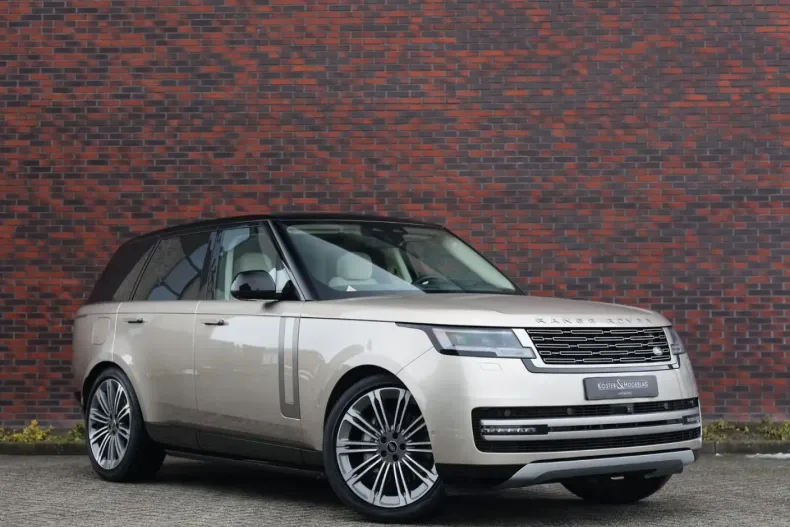 Land Rover Range Rover din 2023 cu 44.641 km - oferta LAN185174 - foto 1