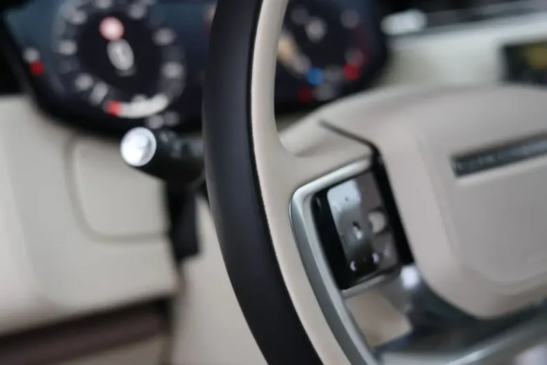 Land Rover Range Rover din 2023 cu 44.641 km - oferta LAN185174 - foto 32