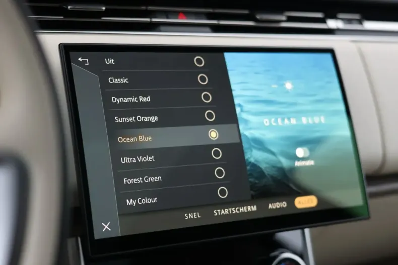 Land Rover Range Rover din 2023 cu 44.641 km - oferta LAN185174 - foto 37