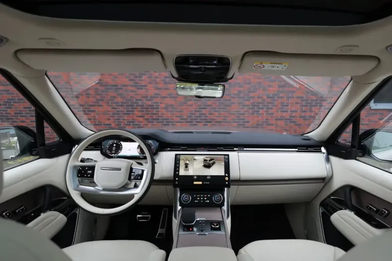 Land Rover Range Rover din 2023 cu 44.641 km - oferta LAN185174 - foto 40