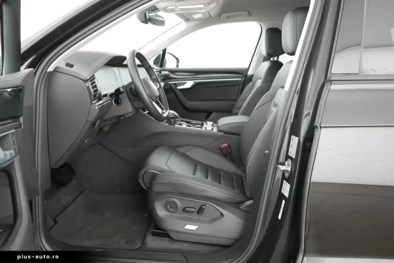 Volkswagen Touareg din 2025 cu 31.131 km - oferta VOL185179 - foto 7
