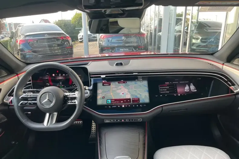 Mercedes-Benz E 400 (Clasa E) din 2024 cu 32.403 km - oferta MER185180 - foto 18