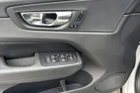 Volvo XC60 din 2021 cu 80.000 km - oferta VOL185184 - foto 8