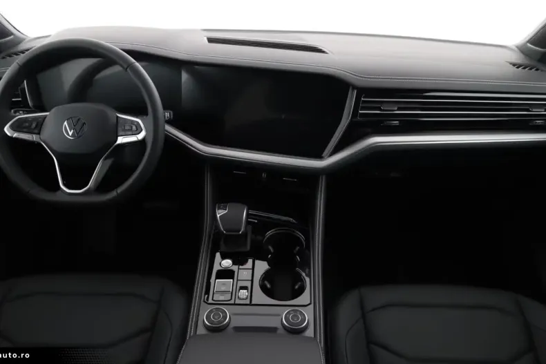 Volkswagen Touareg din 2026 cu 250 km - oferta VOL185185 - foto 18